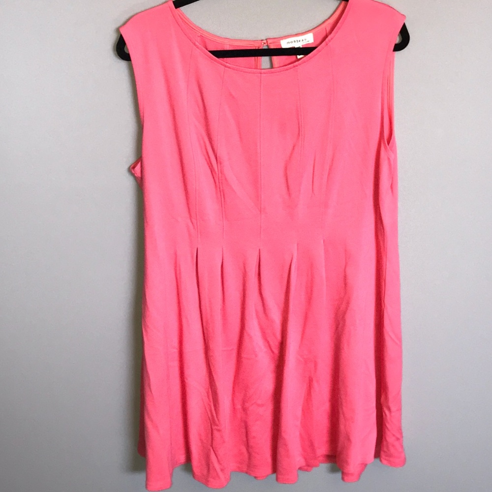 Monteau Los Angeles -Coral Dress in Coral. Size 2X
